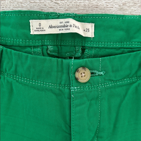 Abercrombie & Fitch Shorts - Picture 3 of 3